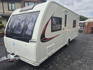 Lunar  Lexon  570